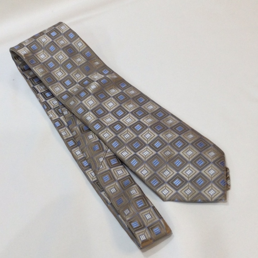 Extra long Michael Kors Silk Necktie neutral colors